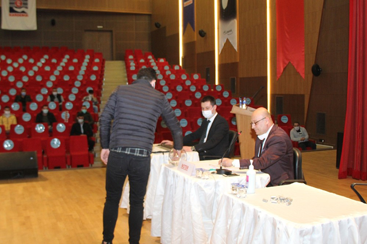 KARDEMİR’de 13 Engelli İstihdam Edildi KARDEMİR’de 13 Engelli İstihdam Edildi