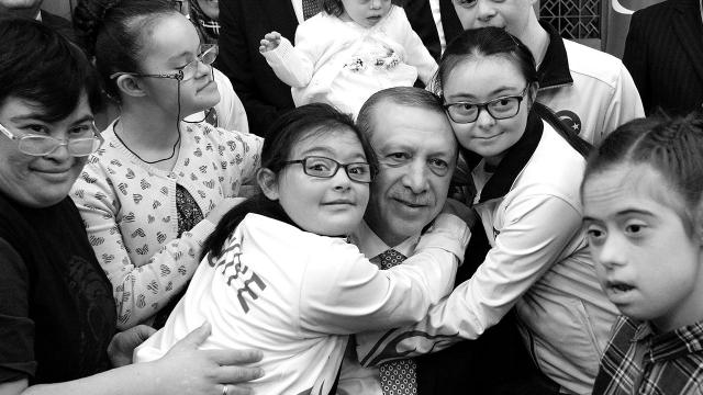 Cumhurbaşkanı Erdoğan’dan Down Sendromu Günü Mesajı