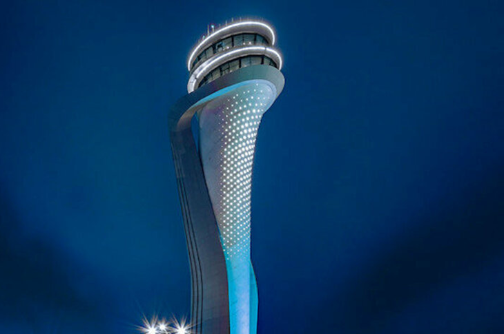 İstanbul Havalimanı Mavi Işık Yaktı
