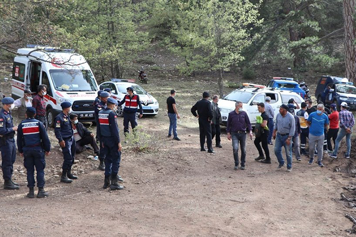 Kaybolan Otizmli Çocuğu Arama Çalışmaları Sürüyor Kaybolan Otizmli Çocuğu Arama Çalışmaları Sürüyor
