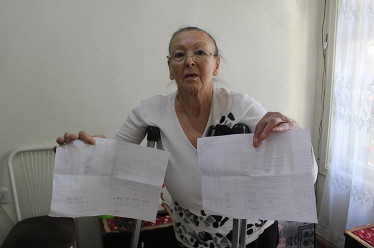 Engelli Kadını dolandıran Gönüllü Bakıcı Kayboldu Engelli Kadını dolandıran Gönüllü Bakıcı Kayboldu