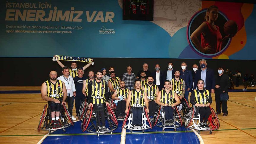 Fenerbahçe TS Basketbol Takımı Üçte Üç Yaptı