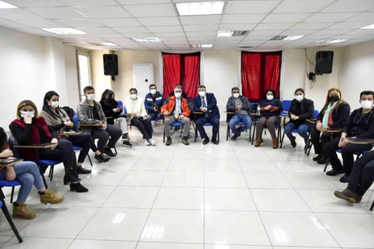 Adana Büyükşehir Belediyesi’nden Personeline İşaret Dili Eğitimi