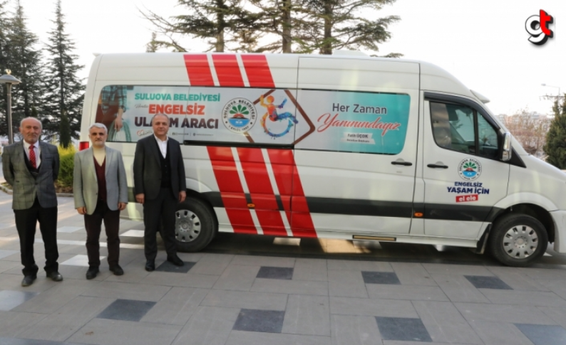 Suluova Belediyesi Engelsiz Servis Aracı Hizmet Vermeye Başladı Suluova Belediyesi Engelsiz Servis Aracı Hizmet Vermeye Başladı