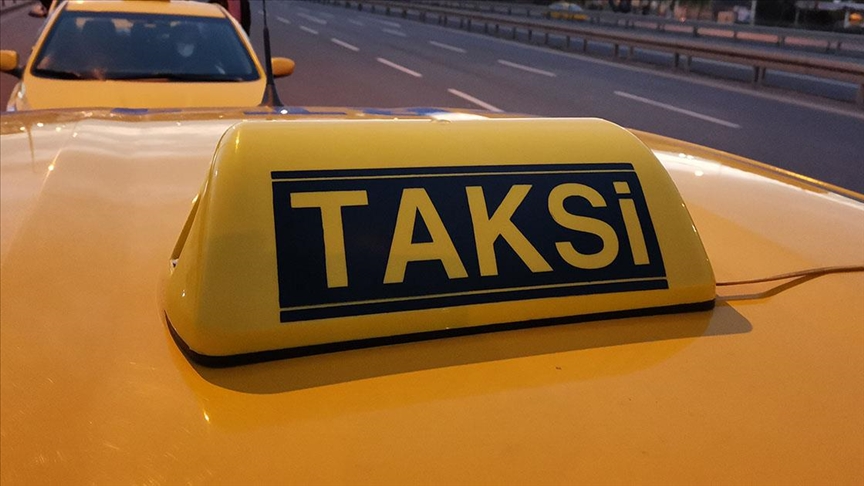 İBB’nin Engellilere Tahsis Edilecek 500 Taksi Teklifi Reddedildi İBB’nin Engellilere Tahsis Edilecek 500 Taksi Teklifi Reddedildi