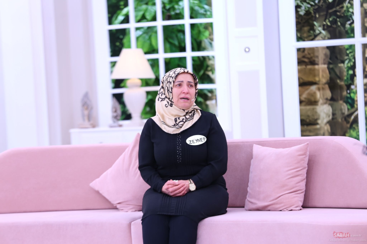 6 Yaşındayken Parkta Terk Ettiği Engelli Kızını Esra Erol’da Arıyor! 6 Yaşındayken Parkta Terk Ettiği Engelli Kızını Esra Erol’da Arıyor!