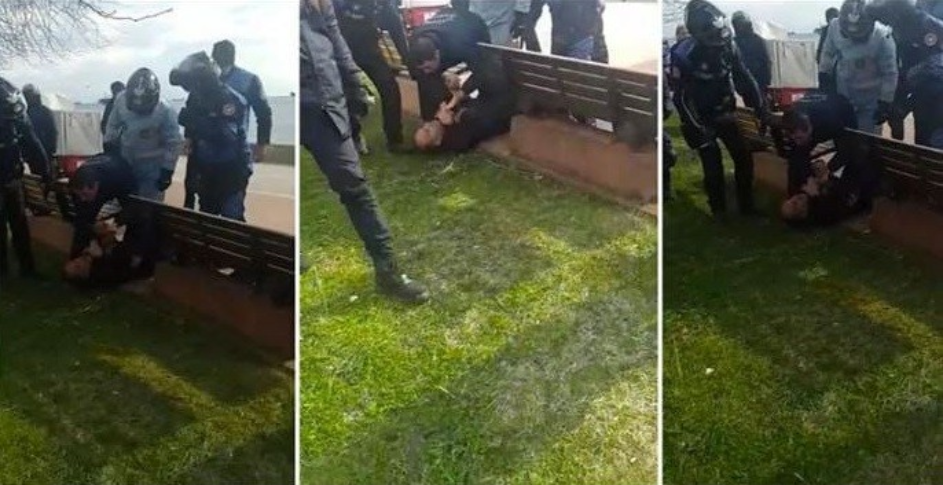 Kartal Sahilinde Zabıtalar Engelli Seyyar Satıcıyı Defalarca Darp Etti! Kartal Sahilinde Zabıtalar Engelli Seyyar Satıcıyı Defalarca Darp Etti!