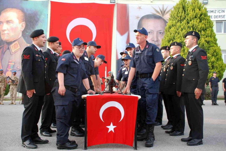 İzmir’de 43 Engelli Bir Günlüğüne Asker Oldu
