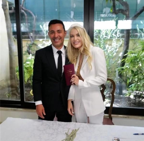 Şarkıcı Mustafa Sandal Düğün Hediyelerini Engelsiz Yaşam Vakfı’na Bağışlatacak
