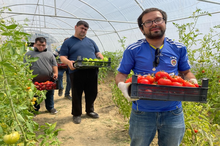 Bartın’da Engelli Bireyler Becerilerini Geliştiriyor Bartın’da Engelli Bireyler Becerilerini Geliştiriyor