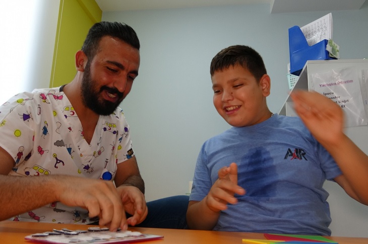 Dünya Standartlarında Otizm Merkezi Açtı, Kötü Niyetlilerin Saldırısına Uğradı Dünya Standartlarında Otizm Merkezi Açtı, Kötü Niyetlilerin Saldırısına Uğradı