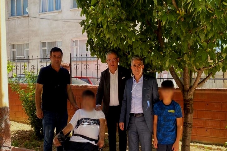Malatya’da Engelli Vatandaşın Çağrısına Başkan Kayıtsız Kalmadı Malatya’da Engelli Vatandaşın Çağrısına Başkan Kayıtsız Kalmadı