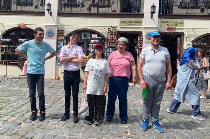 Özel Bireylere Odunpazarı Gezisi Özel Bireylere Odunpazarı Gezisi