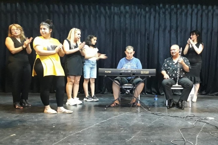 Gemlik’te Özel Çocuklar ve Aileleri İçin Muhteşem Gece Gemlik’te Özel Çocuklar ve Aileleri İçin Muhteşem Gece
