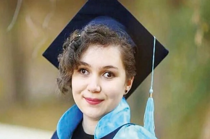 Görme Engelli Fulya’yı Dünya Devleri İşe Almak İçin Yarışıyor Görme Engelli Fulya’yı Dünya Devleri İşe Almak İçin Yarışıyor