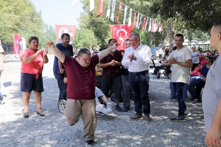 Honaz Belediyesi’nden Engelsiz Yaşam Etkinliği Honaz Belediyesi’nden Engelsiz Yaşam Etkinliği