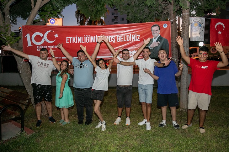 Mersin Büyükşehir Engelsiz Yaşam Parkı’nda Zafer Bayramı Coşkusu Mersin Büyükşehir Engelsiz Yaşam Parkı’nda Zafer Bayramı Coşkusu