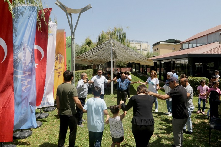 Van Büyükşehir Belediyesi Engellilerin Yanında Van Büyükşehir Belediyesi Engellilerin Yanında