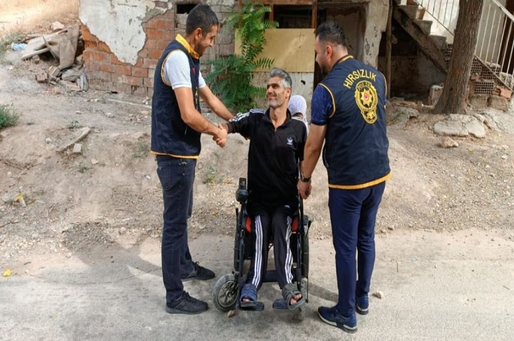 Malatya’da Bedensel Engelli Bireyin Aracını Polis Buldu, Hırsız Yakalandı