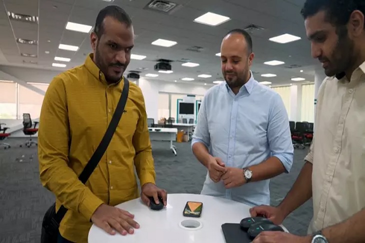 Katarlı Start-Up, Görme Engelli Bireylerin Dijital İçeriğe Erişimi İçin Cihaz Geliştirdi