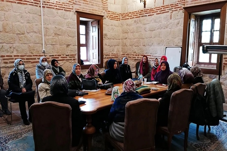 Edirne’de Engelli Kadınlar Müftülük Derslerinde Buluşuyor