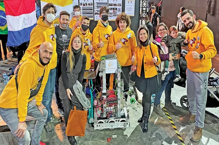 Liselerarası Robot Yarışması’na Engelli Öğrencilerin ‘Kardeşliği’ Damga Vurdu