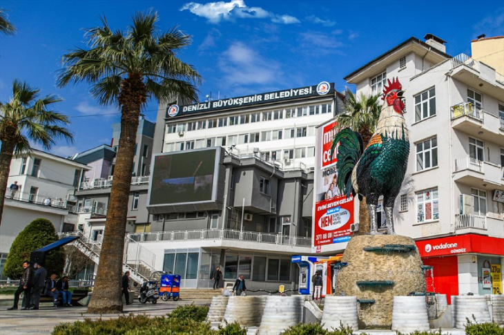 Denizli Büyükşehir Belediyesi hizmet binası.