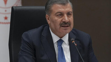 Sağlık Bakanı Fahrettin Koca, basın açıklaması yapıyor.