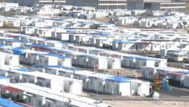 Konteyner kenttin yukarıdan geniş açıyla çekilmiş bir fotoğrafı.