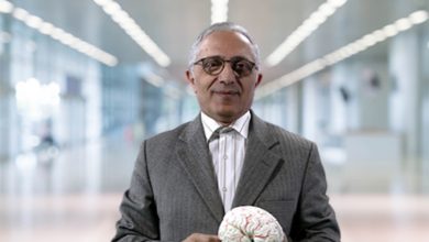 Nöroloji Uzmanı Dr. Bülent Madi görselde yer almaktadır.