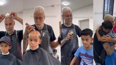 Görsel, bir berberde geçen süreci adım adım gösteren dört kareden oluşuyor. İlk karelerde küçük bir çocuğun saçının kesildiği ve kafa derisinin açık olduğu görülüyor. Sonraki karelerde berber, protez saç uygulaması yapıyor ve çocuğun görünümü belirgin şekilde değişiyor. Son karede çocuk yeni saçlarıyla gülümserken berber ona sarılıyor. Genel olarak dönüşüm ve duygusal bir iyileşme anı anlatılıyor.